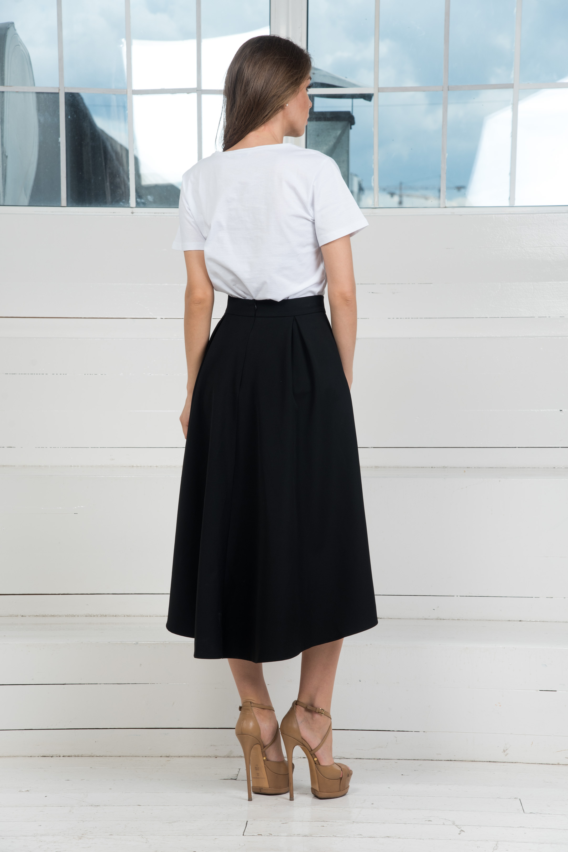 Фото товара 15071, черная юбка колокол с карманами