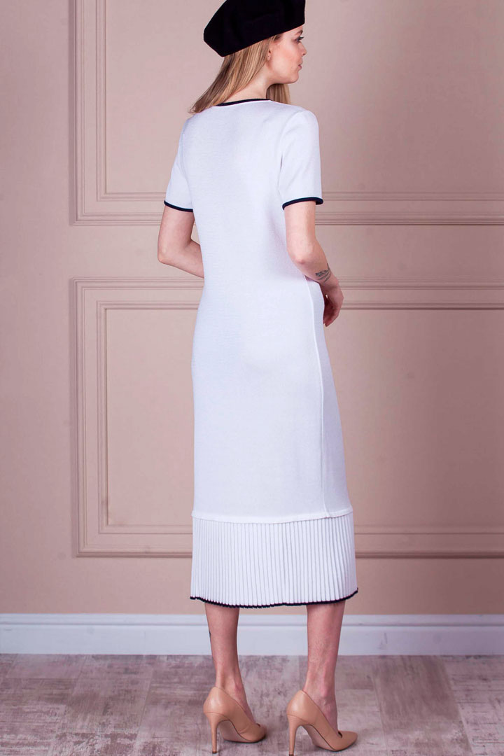 Фото товара 18863, платье-миди трикотажной вязки